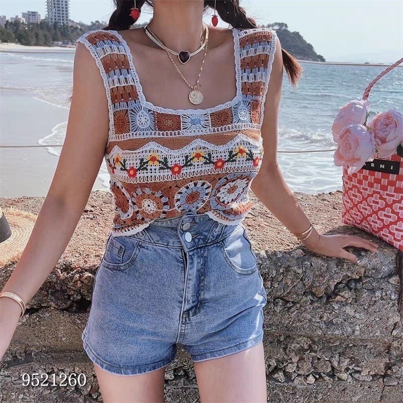 💐波希米亞民族風針織鉤花刺繡鏤空小背心💐 很漂亮的圖騰花編織圖案 很適合渡假穿搭 豐富熱情的顏色搭配穿著整個心情都變好了-細節圖3