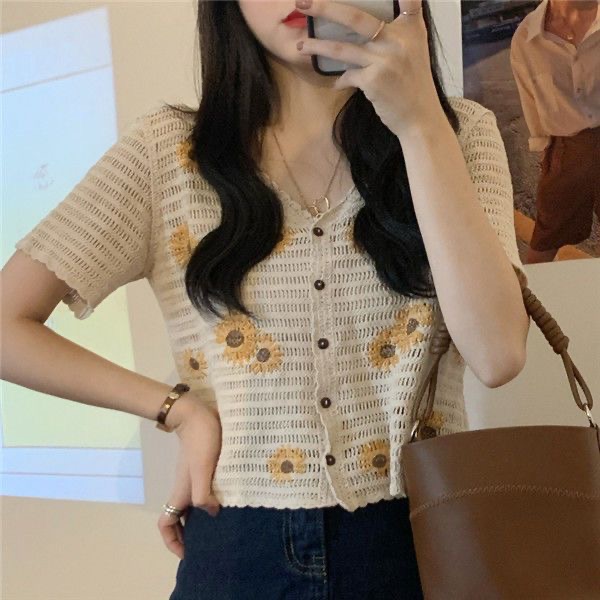 🌼🌻氣質V領小雛菊刺繡短袖針織短款上衣 小黃花朵顯瘦百搭復古立體鉤花針織外套 復古鏤空繡花透視薄款針織小外套 短袖寬鬆外-細節圖9