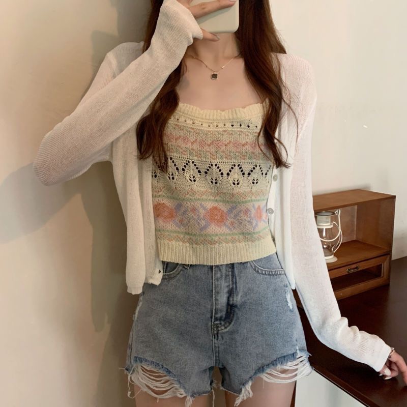 奶油針織背心 網拍熱賣 溫柔小清新花花刺繡針織背心💕奶油針織毛線🧶背心 衣服觸感非常柔軟 奶油般絲滑的手感 顯瘦無袖背心-細節圖9