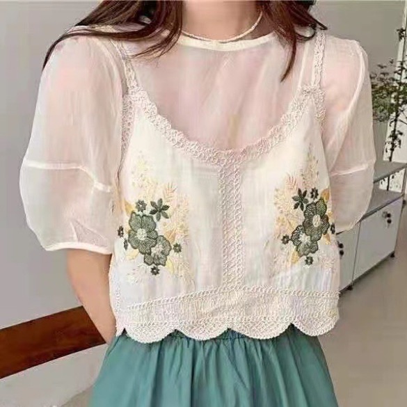 英格蘭刺繡超文青的日系針織🧶背心 復古簡單利落針織馬甲 無袖外穿設計風格馬夾 原創設計小眾針織氣質背 上班族最愛質感穿搭-細節圖3