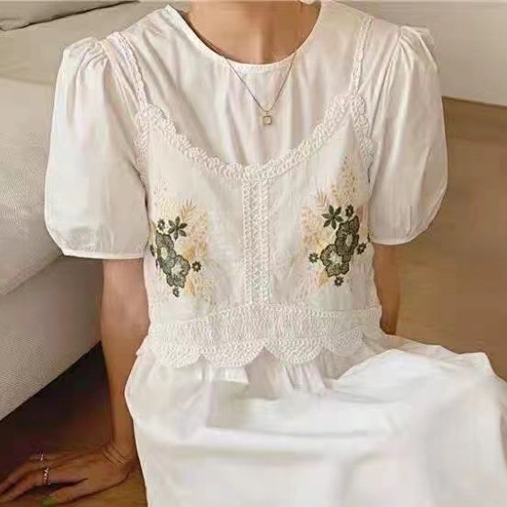 英格蘭刺繡超文青的日系針織🧶背心 復古簡單利落針織馬甲 無袖外穿設計風格馬夾 原創設計小眾針織氣質背 上班族最愛質感穿搭-細節圖5