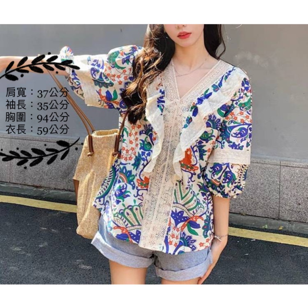 🌸法式海洋風V領拼接設計感寬鬆V領碎花蕾絲上衣🌸印度海洋風花布泡泡袖上衣夏季 寬鬆民族風拼接花邊襯衫 時尚百搭渡假上衣-細節圖2