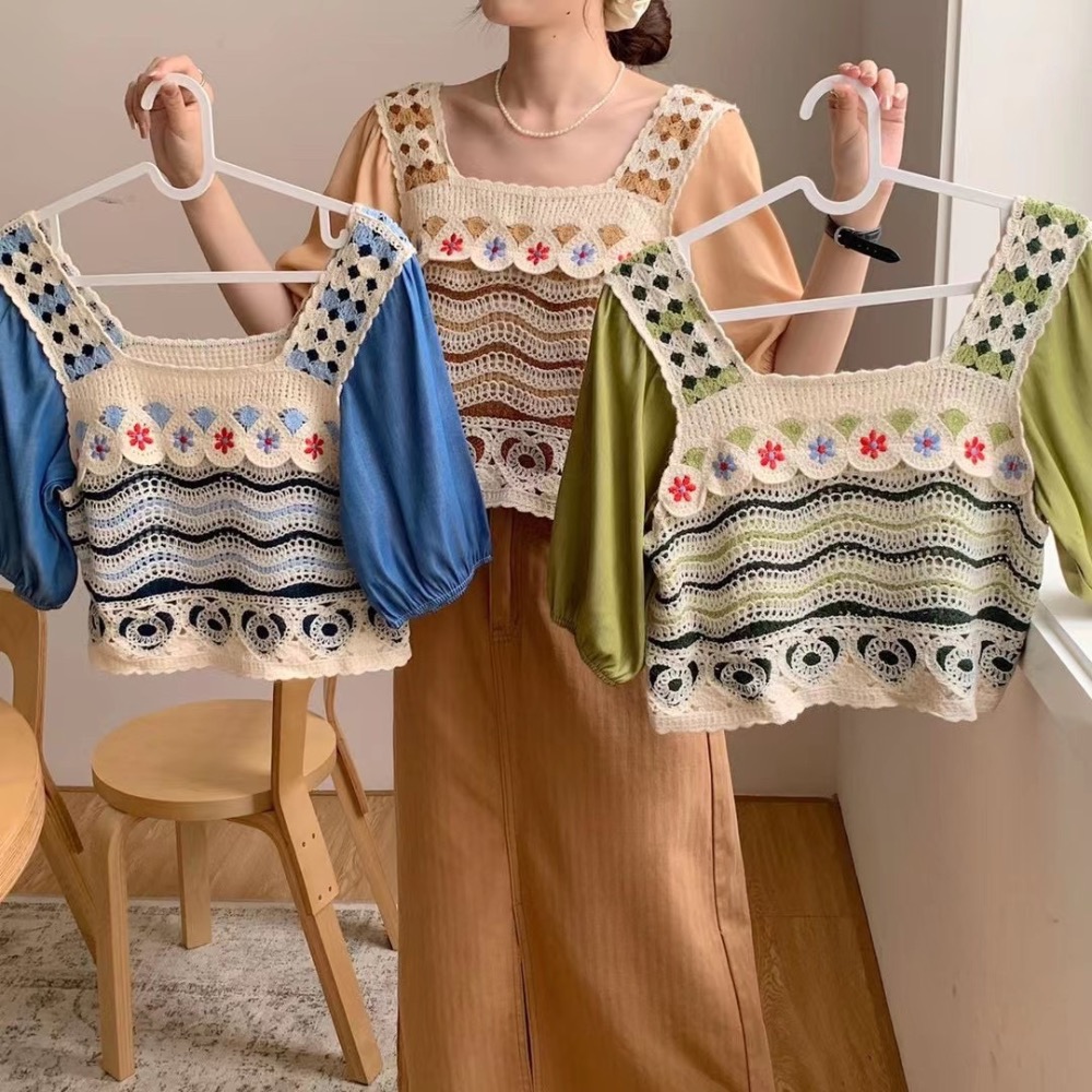 ￼萬花筒鉤花公主娃娃上衣 復古方塊桌飾花針織衫民族風圈圈鉤花上衣 韓版萬花筒鉤花馬甲女復古刺繡鈎花公主衫-細節圖6