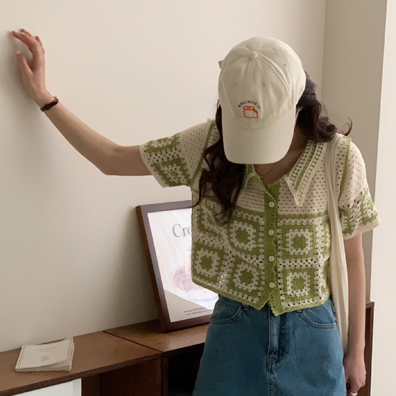 ￼(時尚單品上裝)波西米亞鉤花短袖衫領拼格上衣 文青手鉤拼格針織上衣 日系鈎花鏤空短袖 針織短袖襯衫 短款撞色翻領短袖上-細節圖7