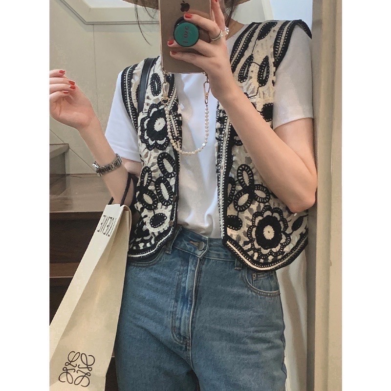 ￼天空寶藍彩織民族風馬甲 女復古背心針織鏤空短版外搭 ins風上衣 韓版休閒嬉皮甜美女士背心馬甲 日系小背心 外搭短款背-細節圖9