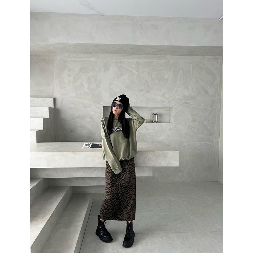 Cozy . 正韓🇰🇷 豹紋麂皮裙-細節圖5