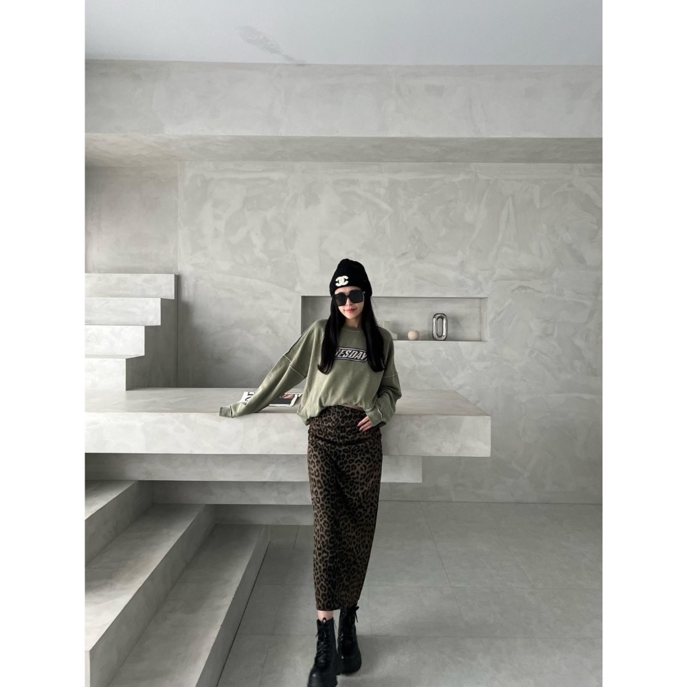 Cozy . 正韓🇰🇷 豹紋麂皮裙-細節圖10