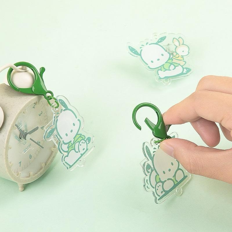 【台灣現貨🎁J&E比選物店】正版 三麗鷗 帕恰狗 壓克力 夾子 掛飾 掛鉤 金屬鑰匙扣 夾力強勁 文具 掛鏈裝飾-細節圖5