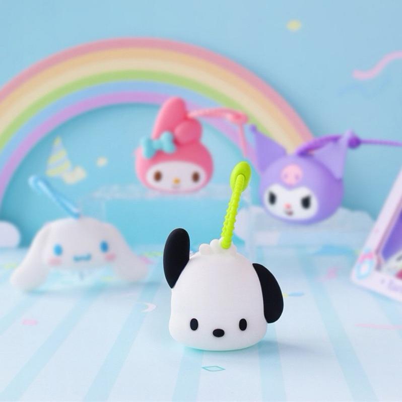 【台灣現貨🎁J&E比選物店】正版 三麗鷗 零錢包 耳機收納包 收納包 耳機收納 掛飾 吊飾 收納 庫洛米-細節圖4