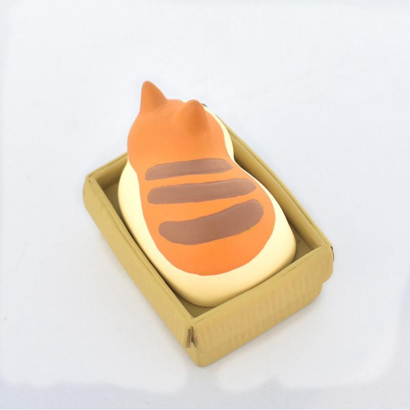 【台灣現貨🎁J&E比選物店】 zakka 雜貨 貓咪 文具 辦公室 小物 擺件 迴紋針 收納 擺飾 虎貓 奶牛貓-細節圖2