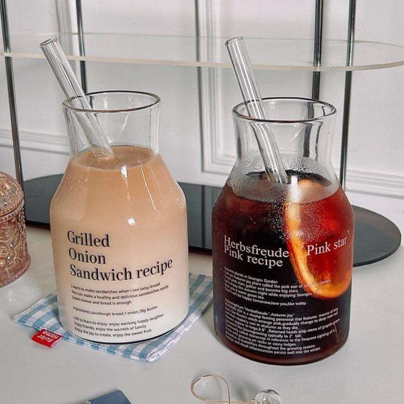 【台灣現貨🎁J&E比選物店】 贈送吸管 簡約字母 玻璃杯 咖啡杯 水杯 牛奶杯 玻璃瓶 杯子-細節圖5