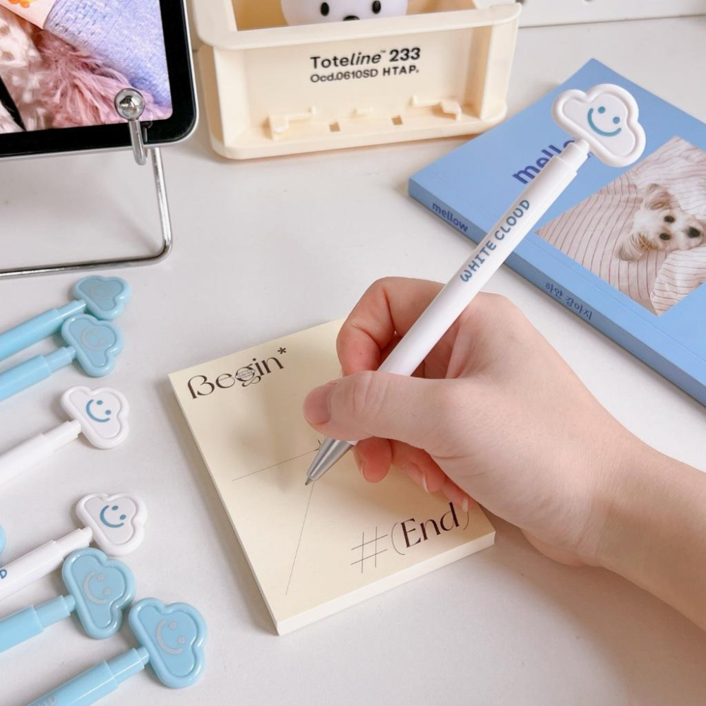 【台灣現貨🎁J&E比選物店】 雲朵 按動原子筆 中性筆 黑筆 刷题筆 簡約原子筆 甜美 可愛 原子筆 文具 筆-細節圖6