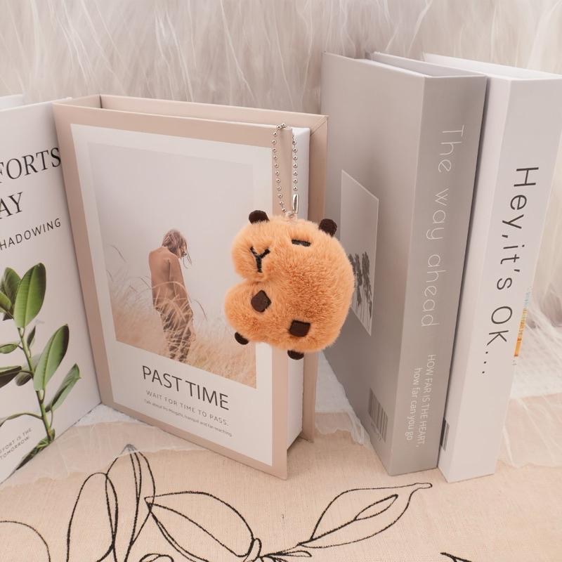 【台灣現貨🎁J&E比選物店】吱吱叫 卡皮巴拉 水豚 卡皮 吊飾 水豚君 水豚君吊飾 卡皮巴拉吊飾 吊飾-細節圖3