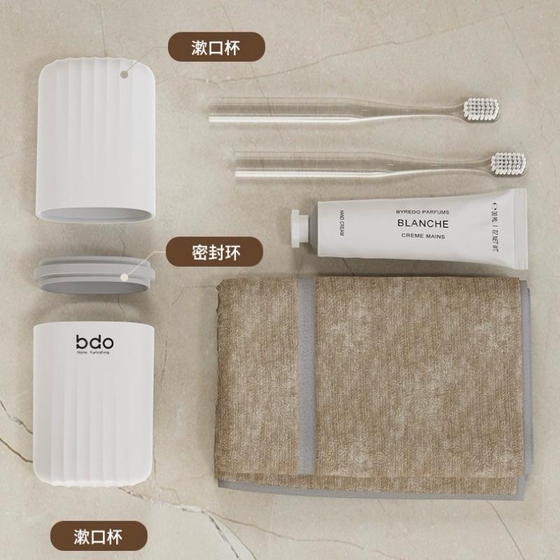 【台灣現貨🎁J&E比選物店】 攜帶式 牙刷收納 盥洗收納盒 旅行盥洗盒 漱口杯 牙刷盒 收納盒 收納 旅行收納-細節圖3