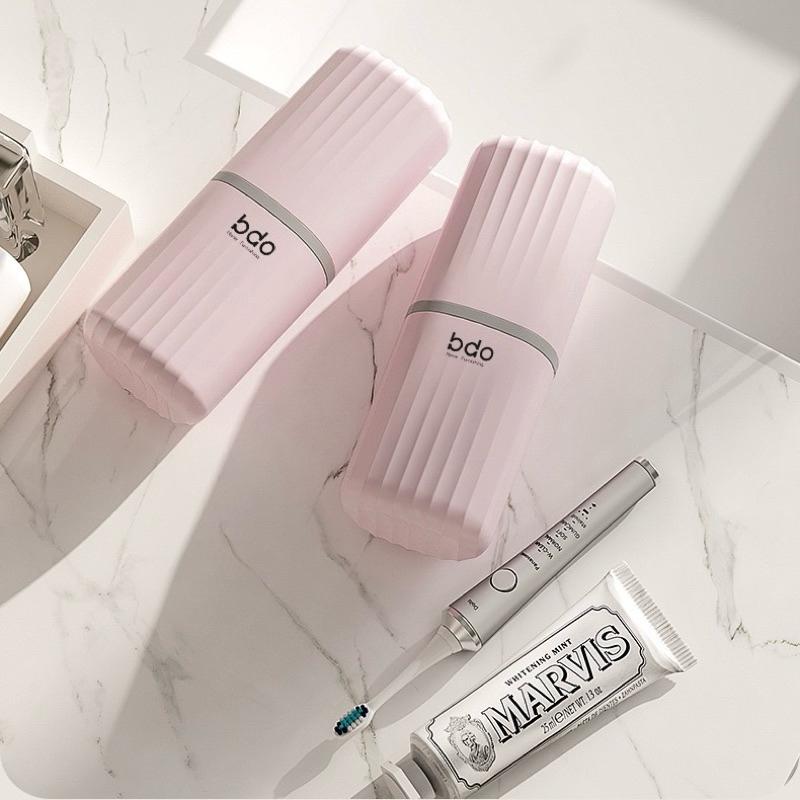 【台灣現貨🎁J&E比選物店】 攜帶式 牙刷收納 盥洗收納盒 旅行盥洗盒 漱口杯 牙刷盒 收納盒 收納 旅行收納-細節圖8