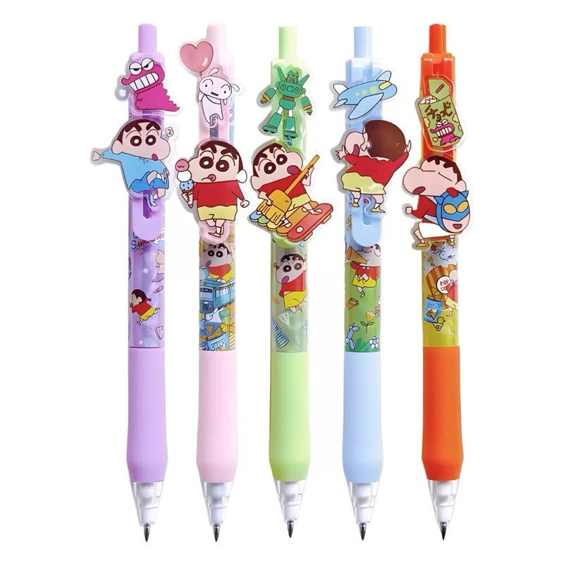 【台灣現貨🎁J&E比選物店】正版 蠟筆小新 自動鉛筆 壓克力片裝飾 矽膠筆握 壓克力滑片 筆 筆類 文具 鉛筆-細節圖2