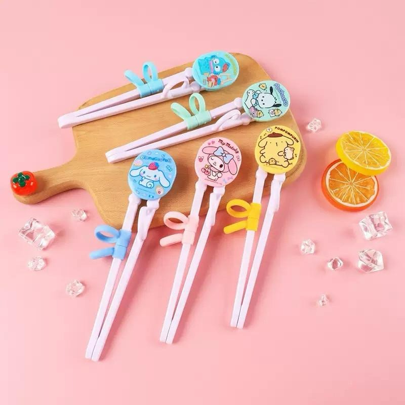 【台灣現貨🎁J&E比選物店】正版 三麗鷗 學習筷 指環可拆卸 輔助筷 訓練筷 學習餐具 輔助餐具 筷子 餐具-細節圖6