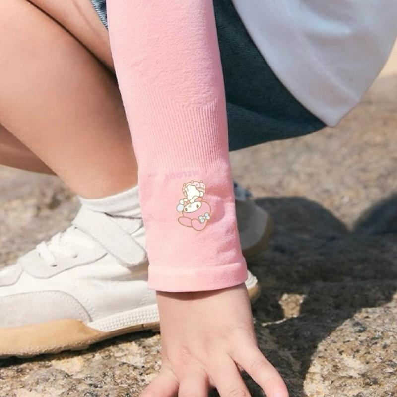 【台灣現貨🎁J&E比選物店】正版 三麗鷗 兒童 防曬冰絲袖套 防曬袖套 涼感袖套 冰絲袖套 袖套 戶外防曬 防紫外線-細節圖6