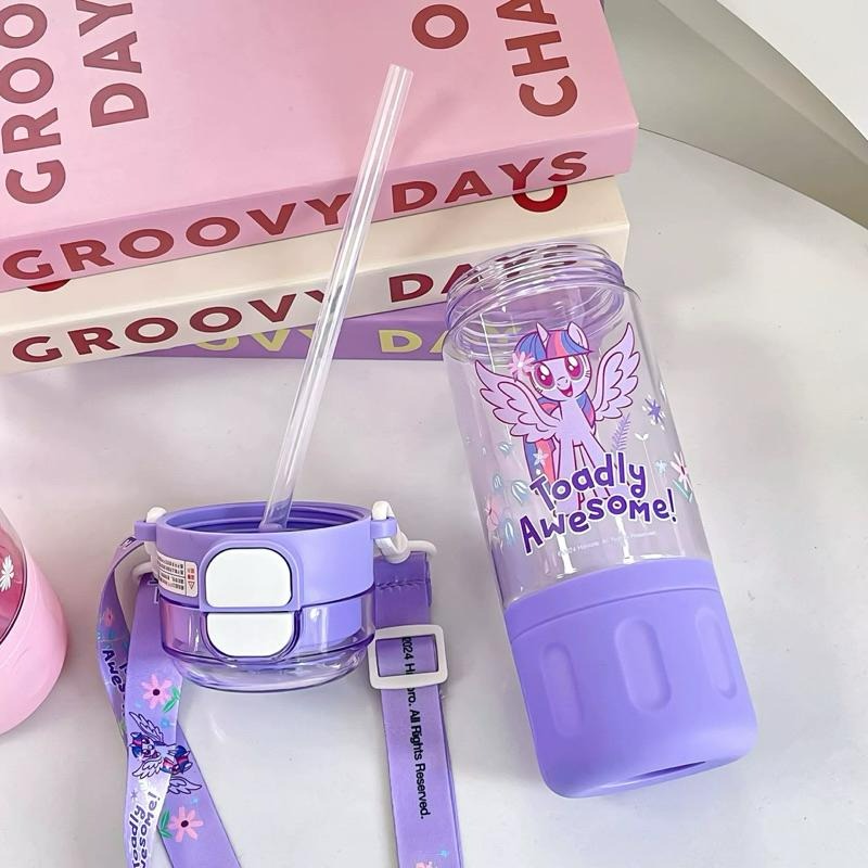 【台灣現貨🎁J&E比選物店】正版 小馬寶莉 580mL 背帶款 Tritan 雙飲式水壺 直飲 吸管 雙飲 水杯 水壺-細節圖5