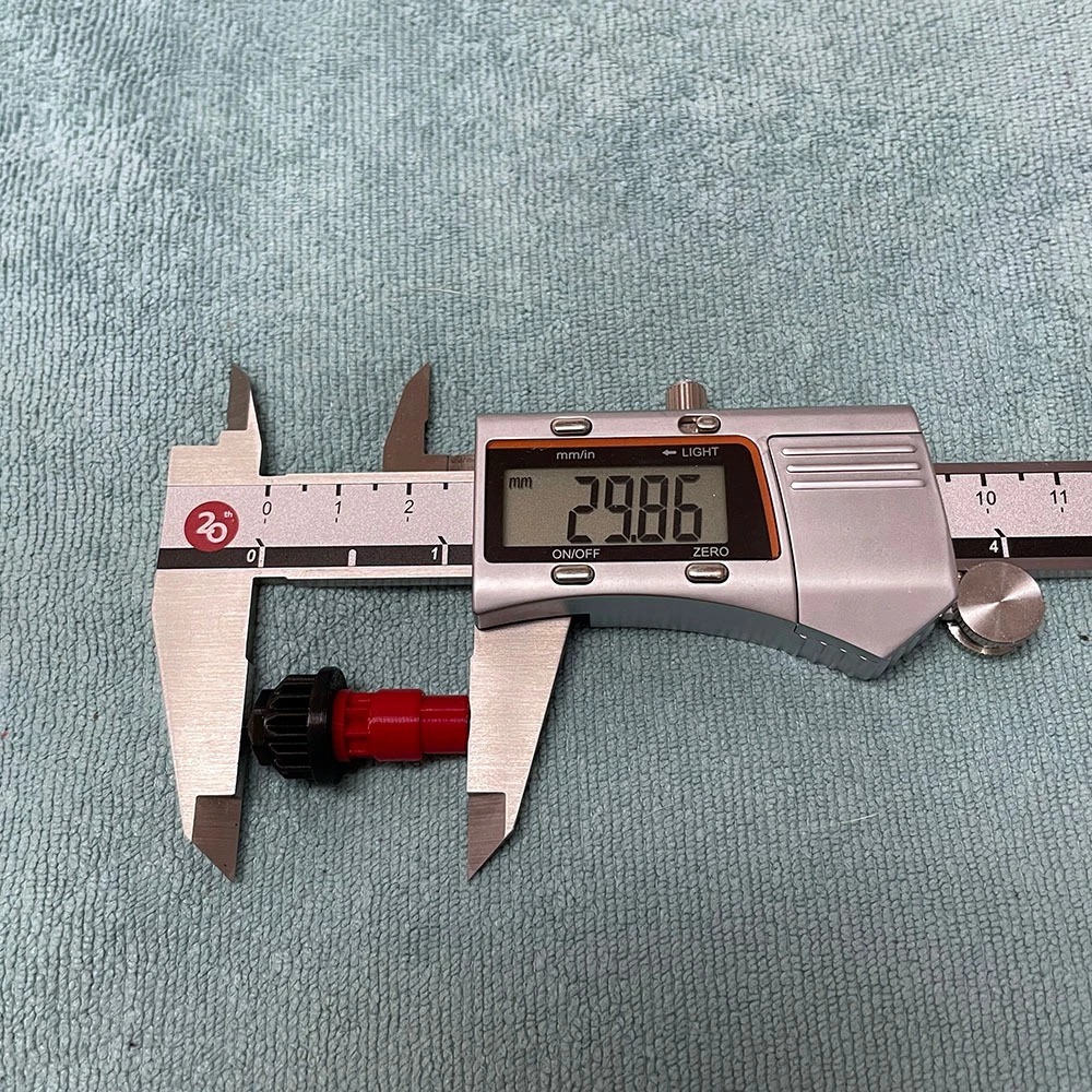 3D列印 紅黑軸 戰鬥陀螺X X世代 金屬 16齒軸心 平衡 H軸 金屬彈性圓頭-細節圖3