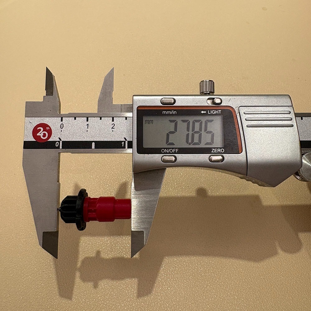 紅黑軸 戰鬥陀螺X X世代 金屬 軸心 防禦 UN軸 低重心尖端不鈍 3D列印-細節圖3