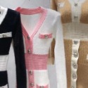 ♥️ AMY DRESS ♥️ 🎎韓國🎎 6706 *  正韓  仿水貂銀釦撞色V領長袖洋裝-規格圖9