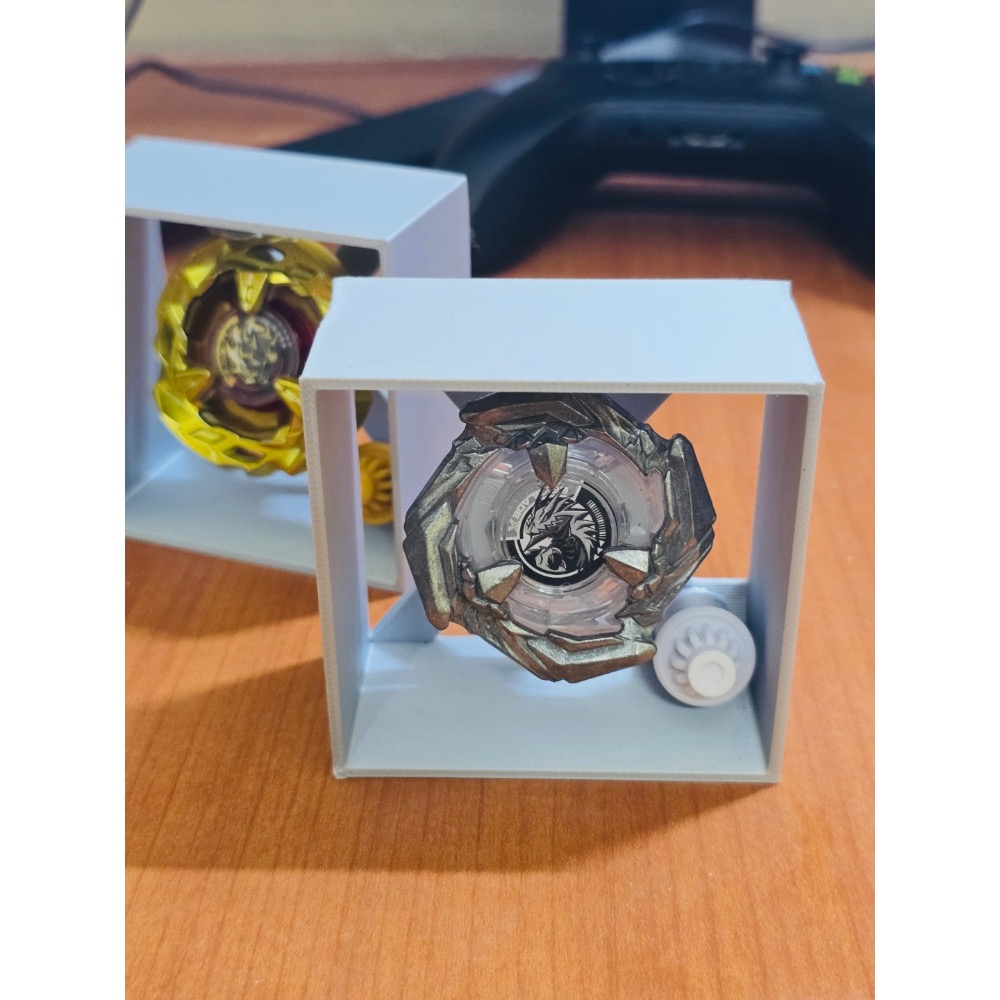 Beyblade 戰鬥陀螺 展示盒-細節圖2