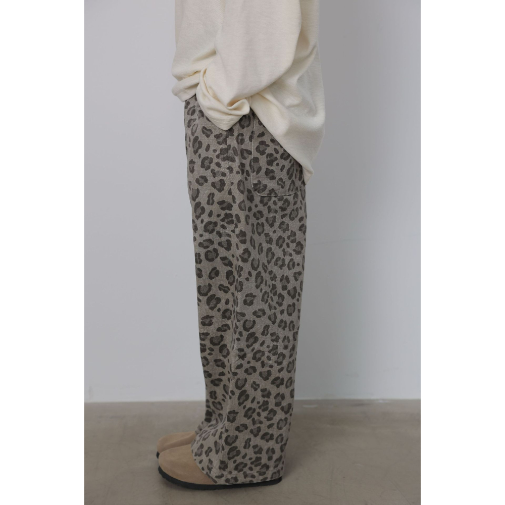 親子-豹紋梭織直筒褲S509306-細節圖2