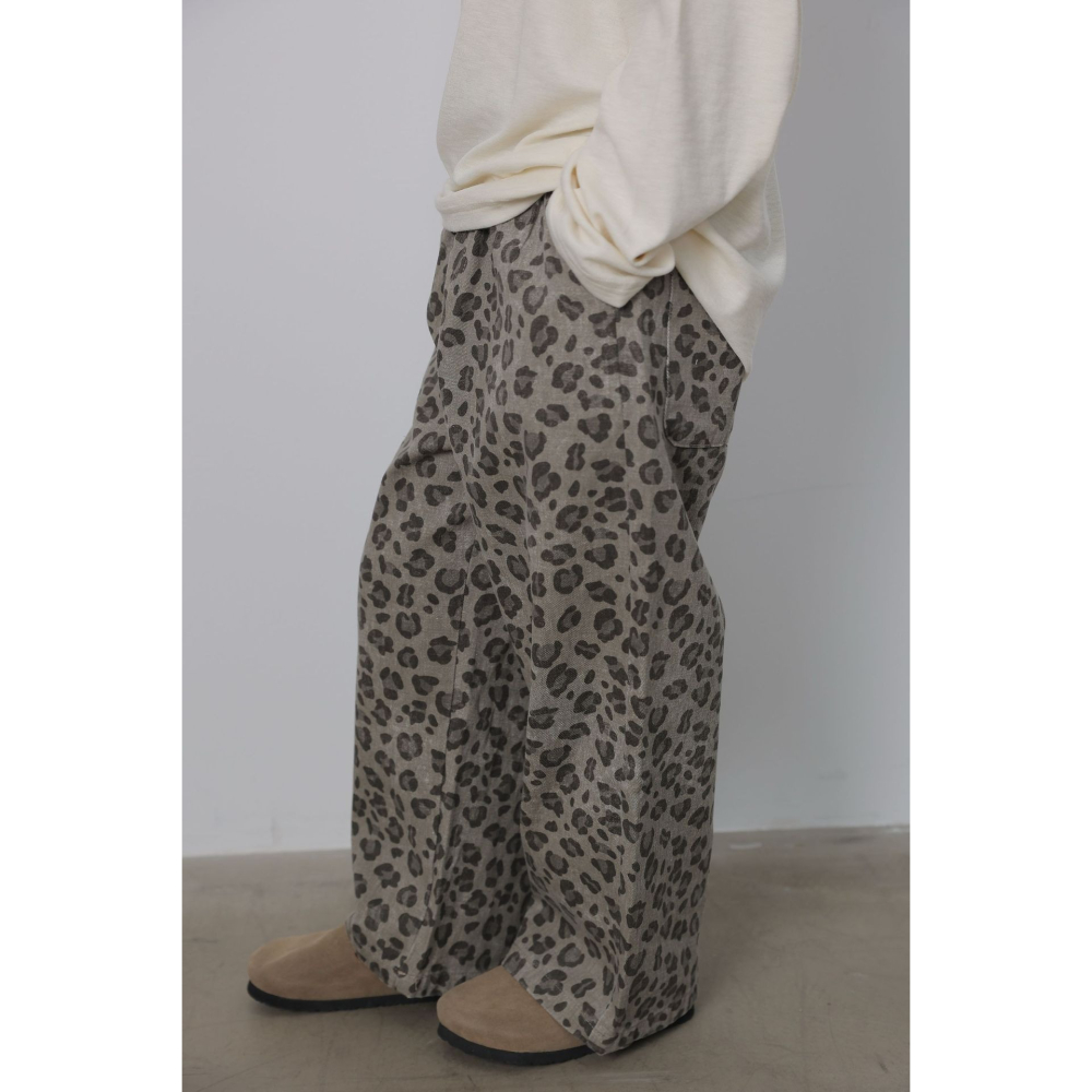 親子-豹紋梭織直筒褲S509306-細節圖3