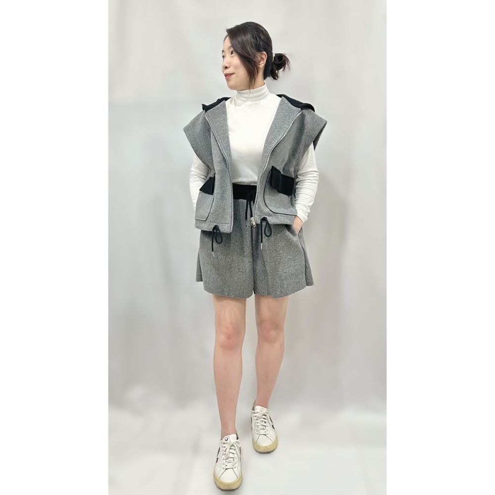 T033-帥氣歐膩設計背心-細節圖2