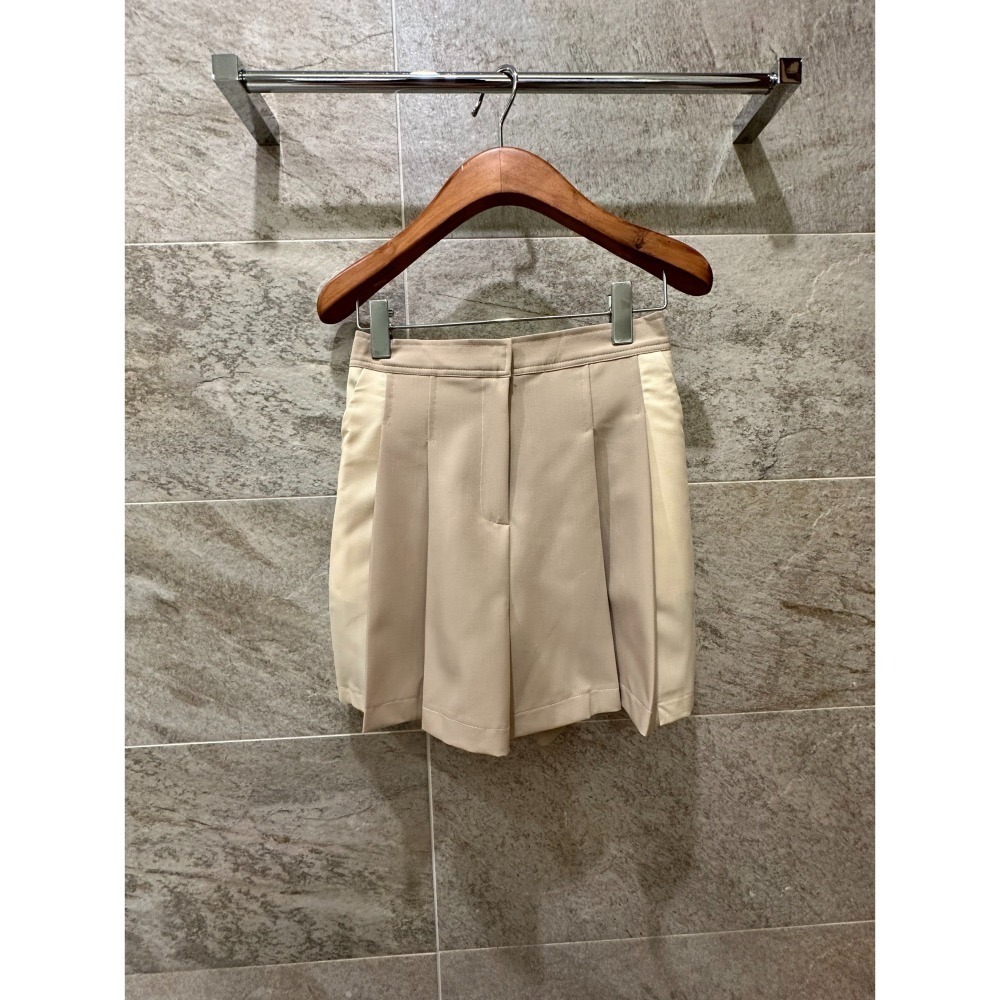 P003-拼色百褶褲裙-杏色-細節圖2