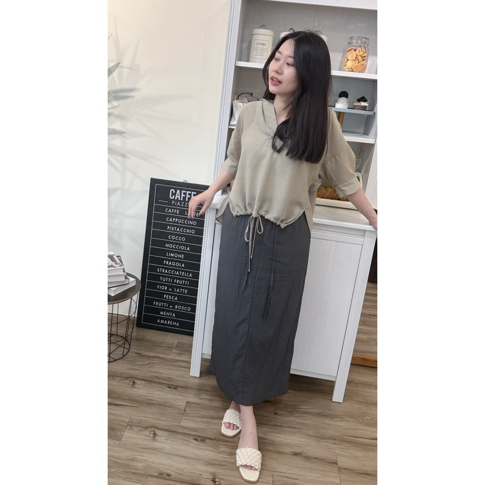 T051-雲光縮帶襯衫/淺藍.卡其 (現貨)-細節圖3