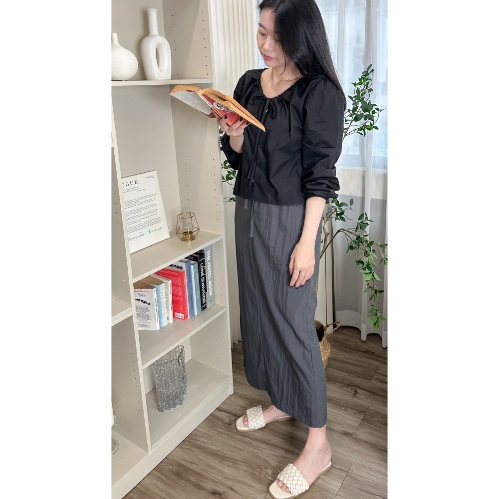 T052-綁結圓領襯衫-白/黑-細節圖2