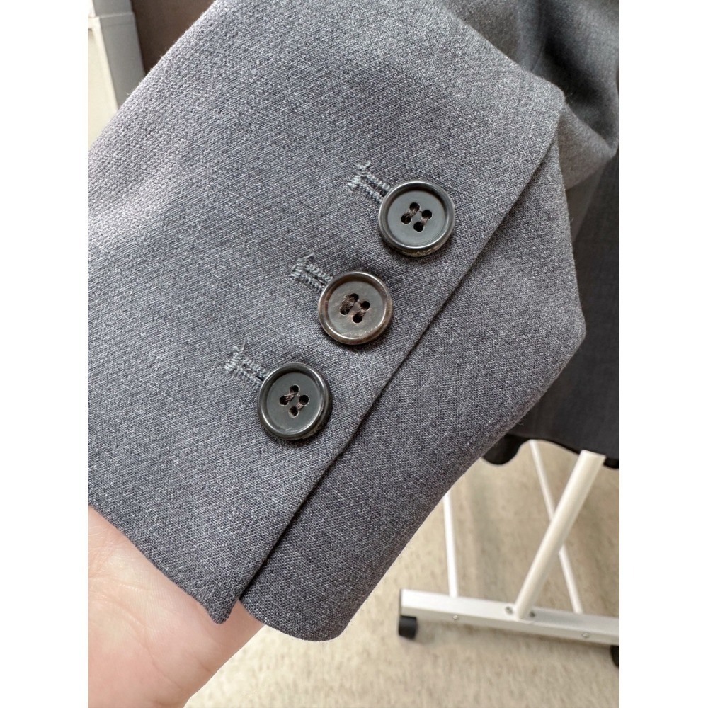 O020-深灰質感修身西外 (現貨)-細節圖5