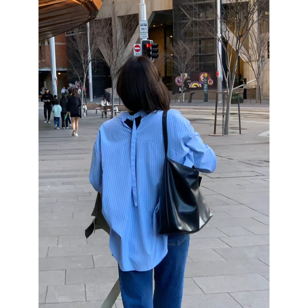 T072-藍白條紋後綁帶襯衫-細節圖2