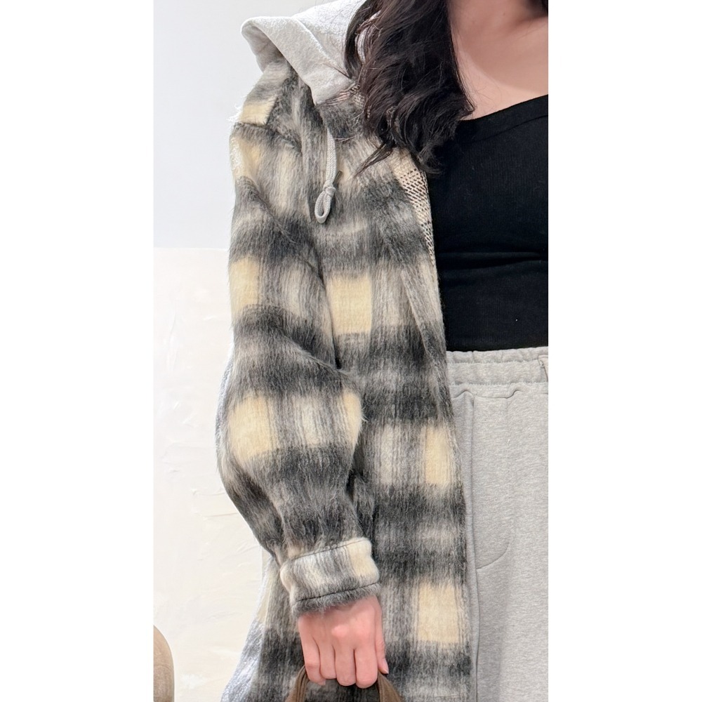 O026-冬日漫遊・經典復古磨毛感格紋襯衫外套(現貨+預購)-細節圖6