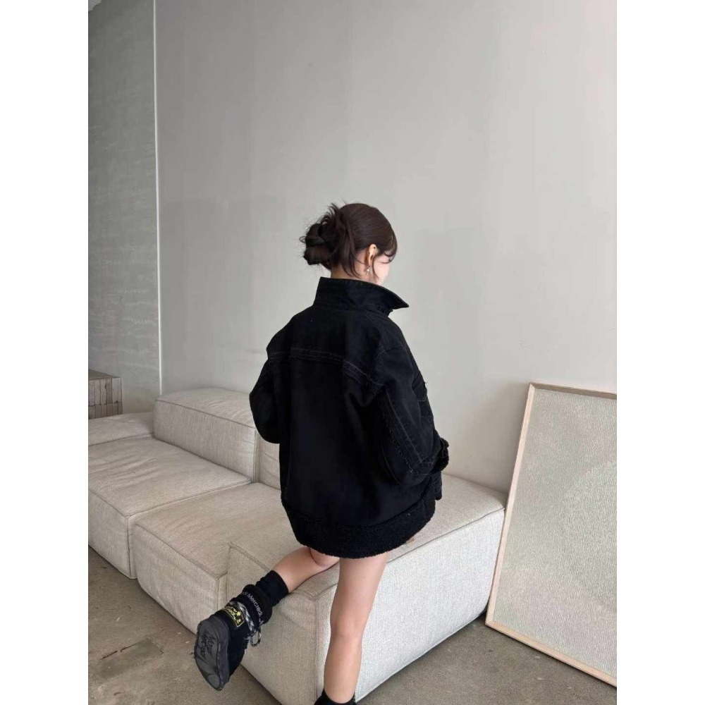 O028-酷黑拼接羊羔絨牛仔外套 (現貨)-細節圖2