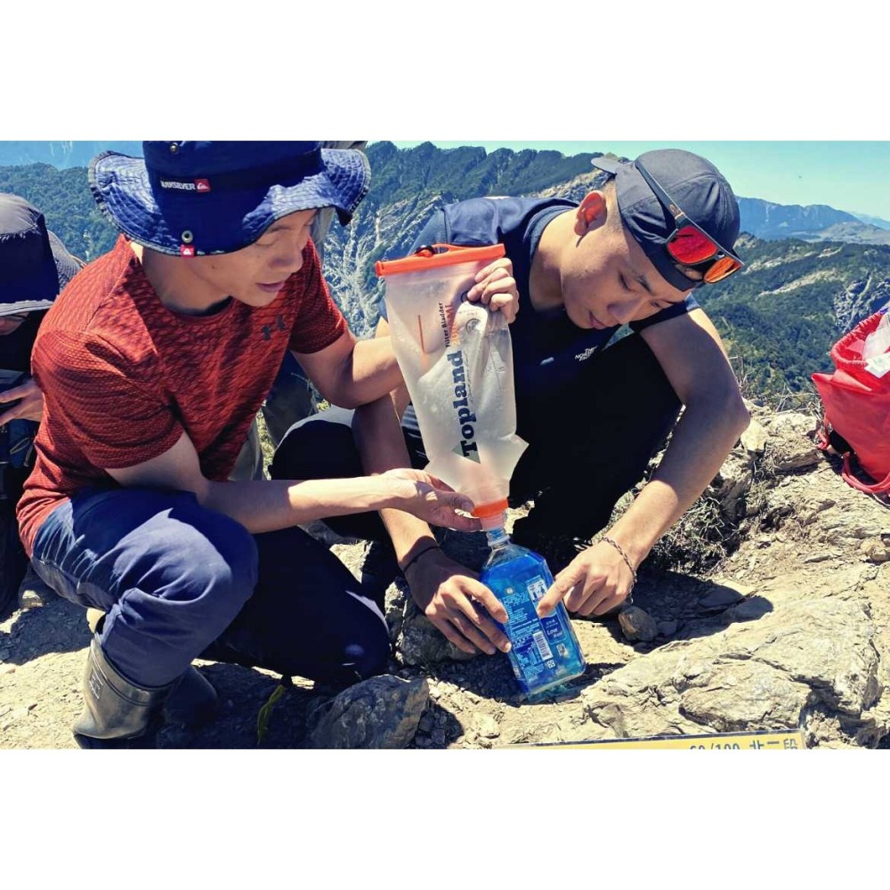 【現貨】Topland戶外輕量摺疊水壺 / 軟水壺 / 軟水袋 / 2000ml (可選濾芯等配件)-細節圖4