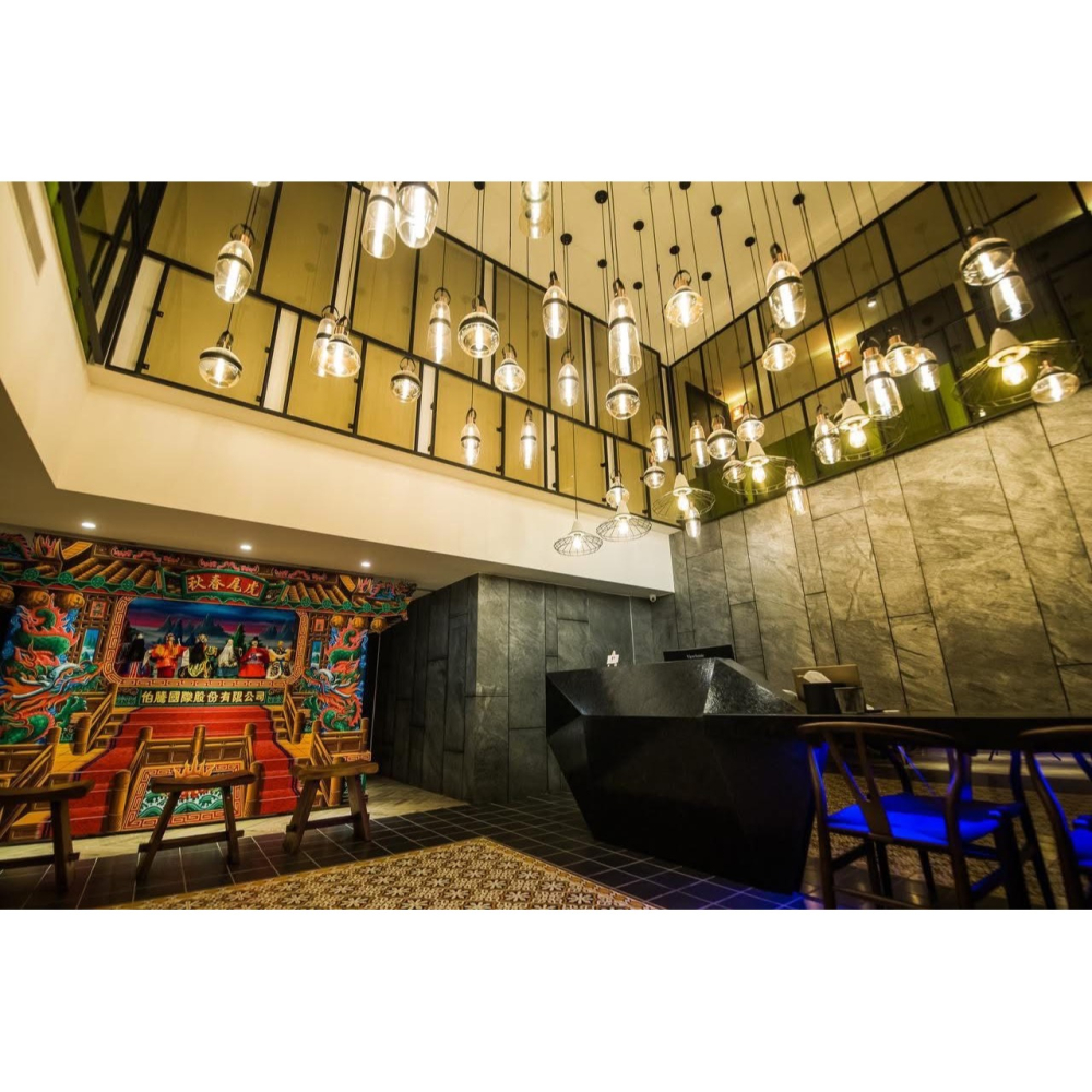 可雅【雲林虎尾春秋文創設計旅店雙人平日一泊一食】(身上無庫存，購買前請加官賴:@iop99000詢問)-細節圖6