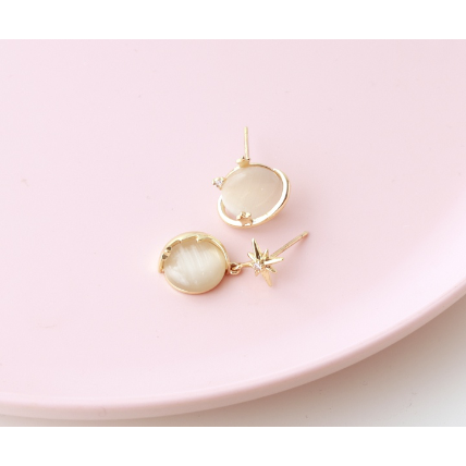 韓國空運 防敏鋼針  不對稱星球耳環-細節圖3