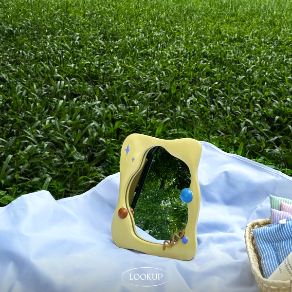 { ʟᴏᴏᴋ } 不規則藝術鏡｜2款 現貨 桌上鏡 掛鏡 立鏡 造型鏡子 居家擺飾 拍攝道具 波浪鏡 立體鏡 氛圍裝飾-細節圖5