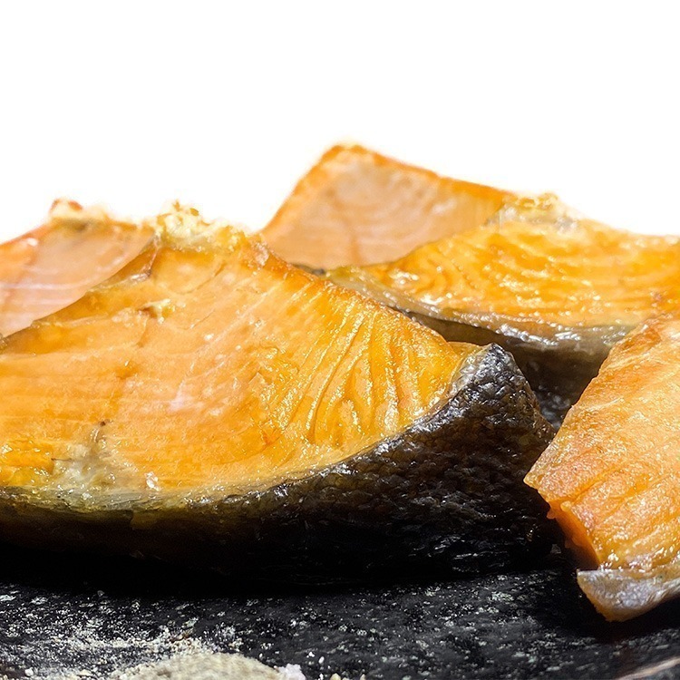 美味鮭魚丁塊(300g/包)#丁塊#帶刺骨鱗#無真空-1F2B【魚大俠】FH030-細節圖2