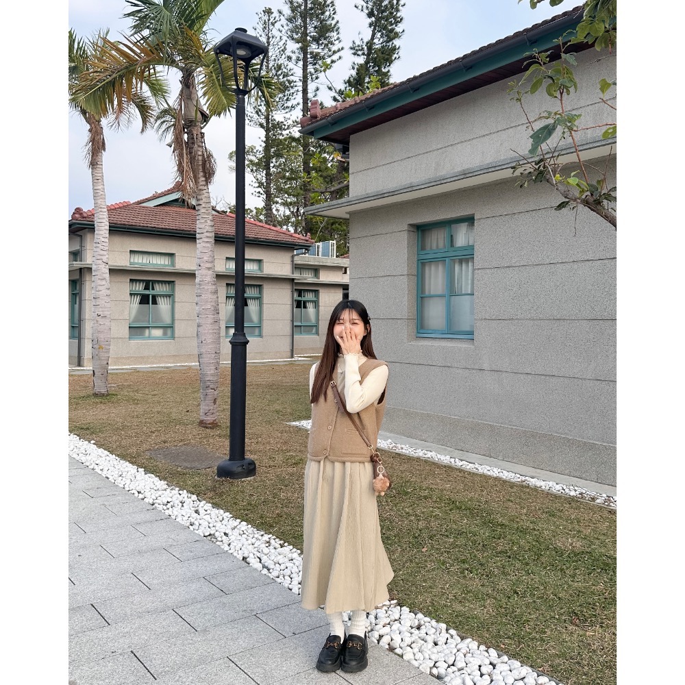 軟呼呼雙口袋背心（現貨）-細節圖3