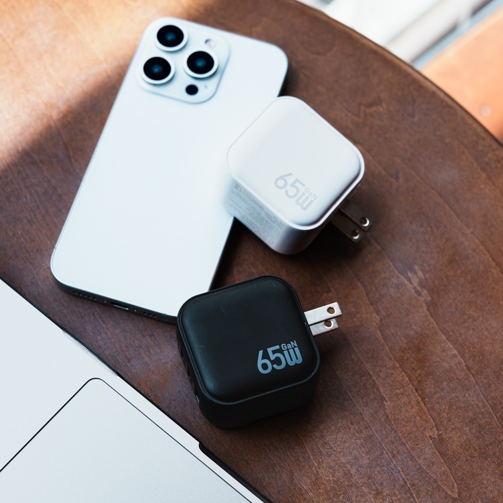 solide 65W 三孔快充頭+C to C充電線/ 贈L to C 快充線(隨機) 充電組-細節圖2