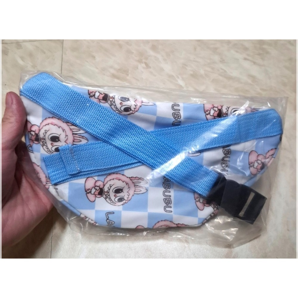 全新  LABUBU拉布布腰包-細節圖3