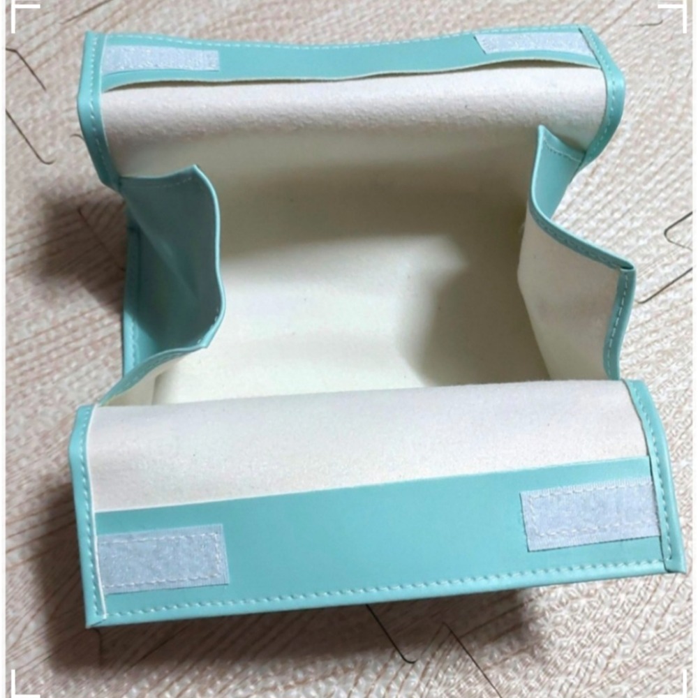 全新 卡娜赫拉PU三角面紙盒套-細節圖3