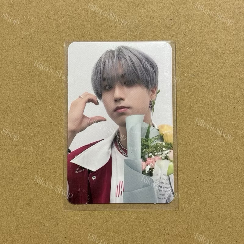 Stray Kids 5-STAR SWLD特典 帽踢 帽T 捧花 拿花 官方小卡 正版小卡-規格圖1