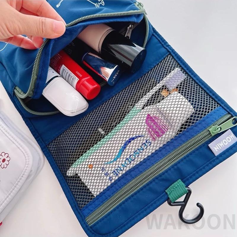 台灣現貨 嚕嚕米 MOOMIN可懸掛旅行收納包 洗漱 掛袋 卡通化妝包 收納袋 嚕嚕米收納袋 盥洗包 旅行收納包 旅行-細節圖8