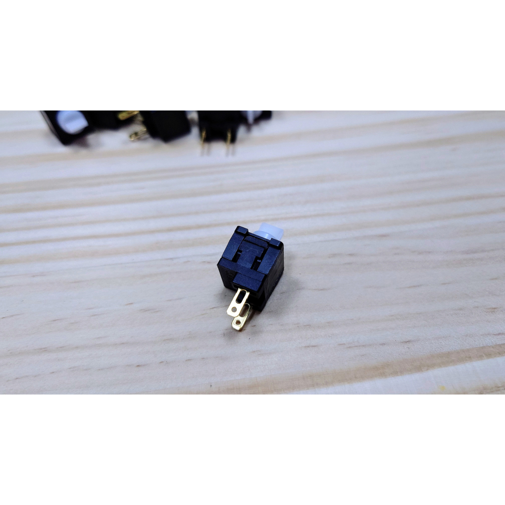 【KDiT凱迪特】日本原裝SANWA三和按鈕微動開關SW-68-細節圖3