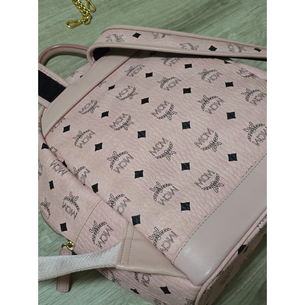 【二手/精品】MCM粉色後背包(可拆小包鏈背)-細節圖7